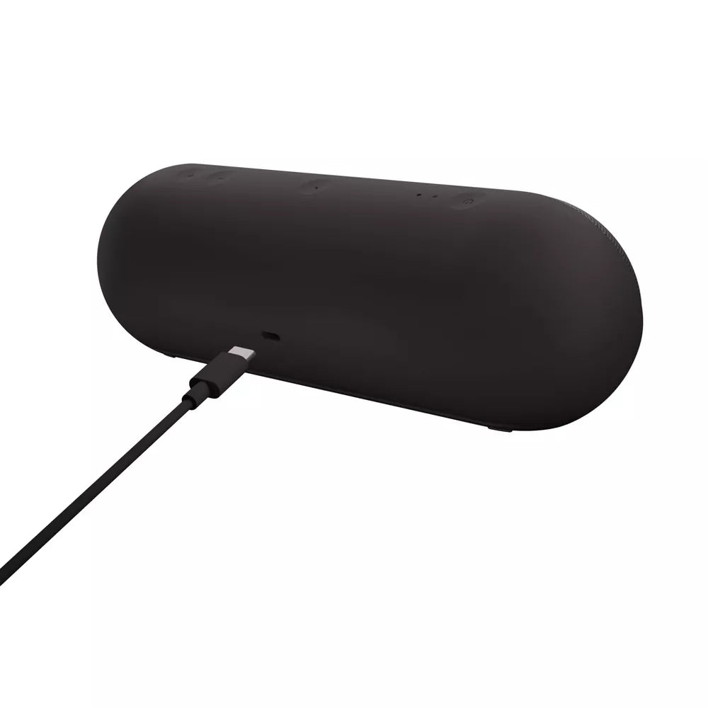 Portable Bluetooth Speaker With Enhanced Bass Output, IP67 Outdoor Protection and Dual-Speaker Synchronization Modes